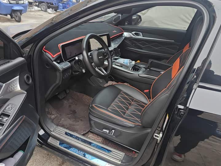 Фото 9 - Haval F7 (Monster)