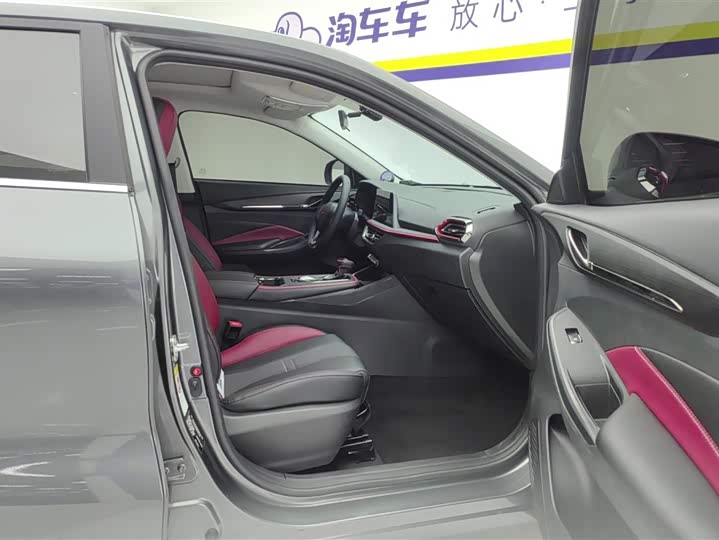 Фото 8 - Changan Oshan X5