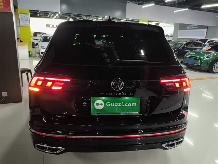 Фото 6 - Volkswagen Tiguan L Pro