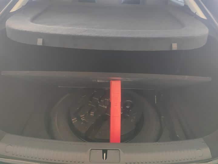 Фото 4 - Bestune B70