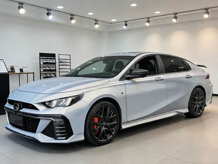 Фото 2 - GAC Trumpchi Empow R