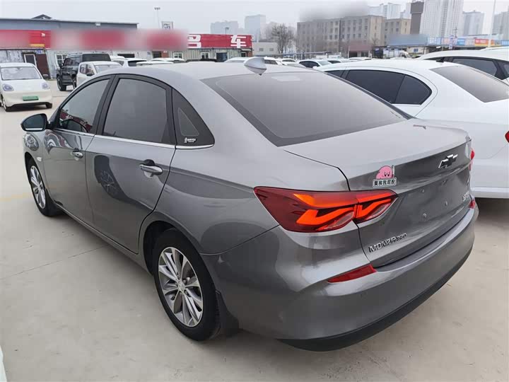 Фото 5 - Chevrolet Monza