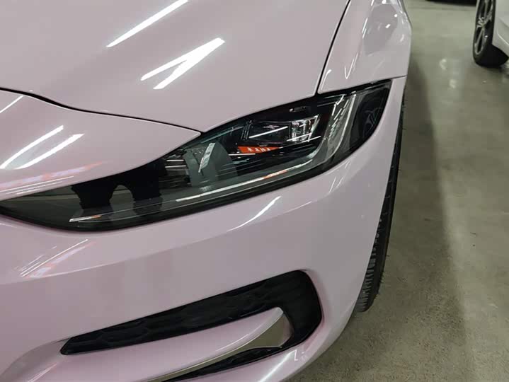 Фото 5 - Jaguar XE L