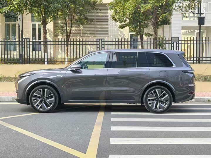 Фото 6 - LiXiang L9