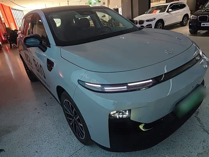 Фото 4 - Leapmotor B10