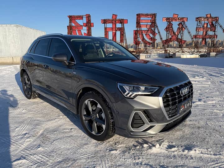 Фото 3 - Audi Q3