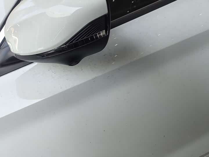 Фото 9 - MG Motor 5