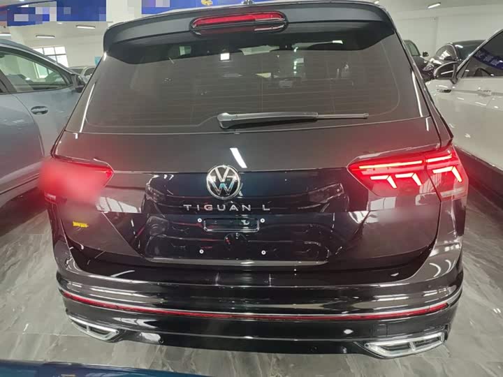 Фото 6 - Volkswagen Tiguan L Pro