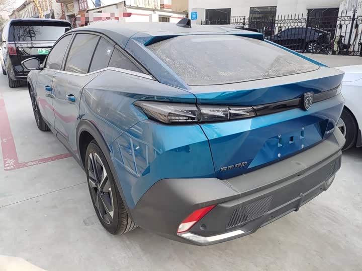 Фото 4 - Peugeot 408X