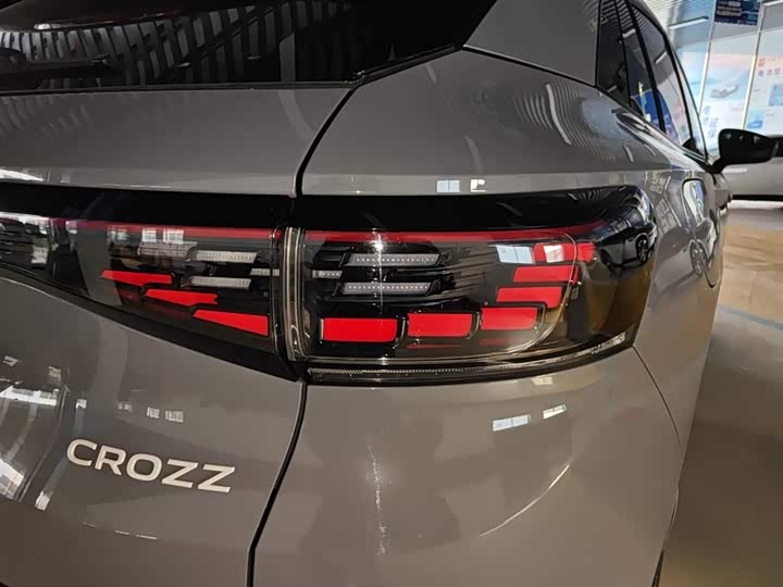 Фото 8 - Volkswagen ID.4 Crozz