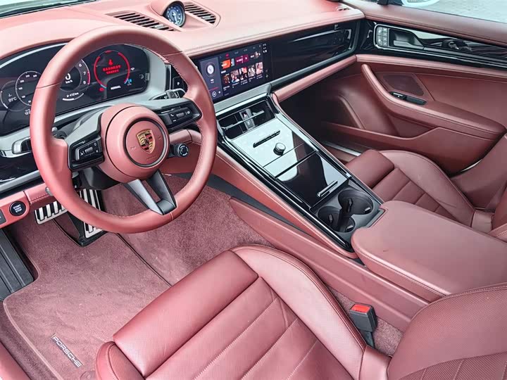 Фото 4 - Porsche Panamera