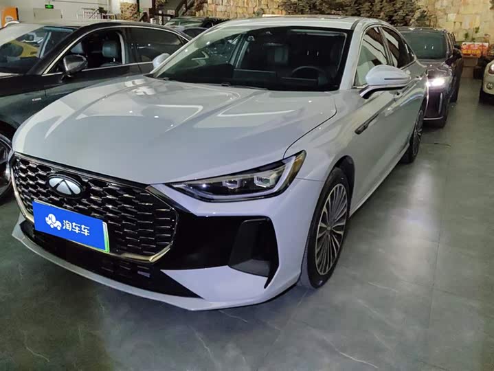 Фото 1 - Chery Fulwin A8L