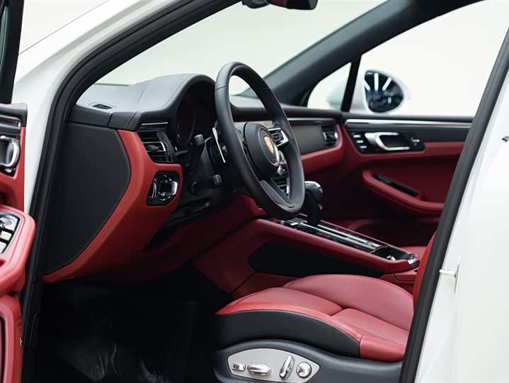 Фото 9 - Porsche Macan