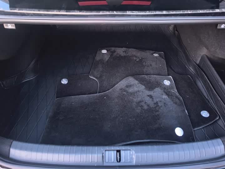 Фото 4 - Volkswagen Magotan