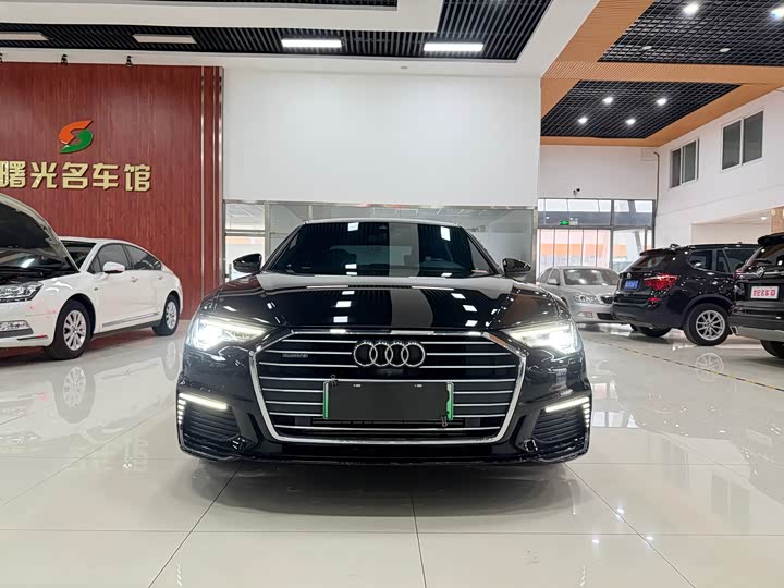 Фото 2 - Audi A6L Hybrid