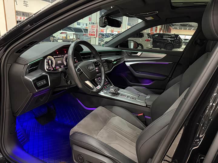 Фото 4 - Audi A6L Hybrid