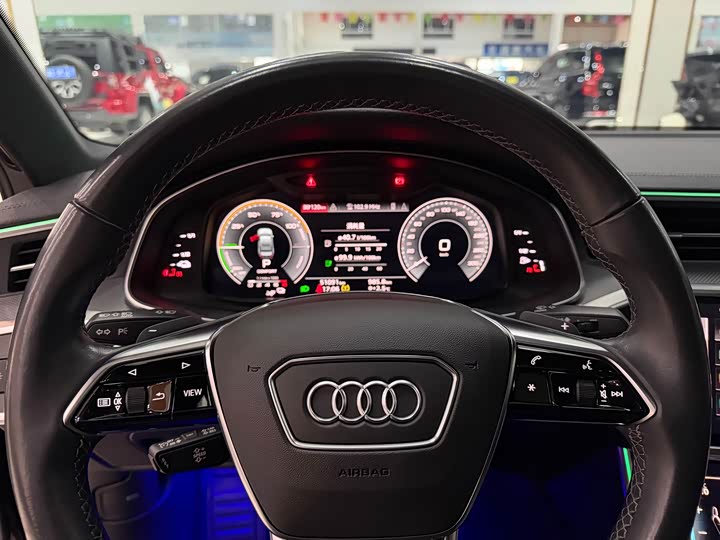 Фото 6 - Audi A6L Hybrid