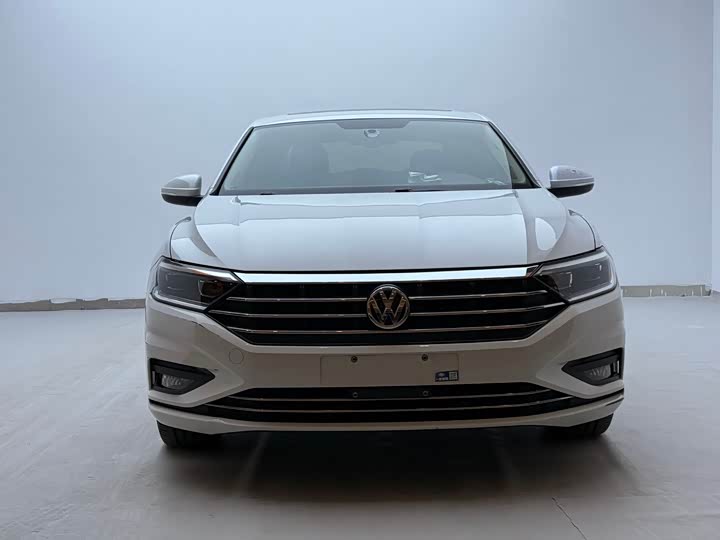 Фото 2 - Volkswagen Sagitar L
