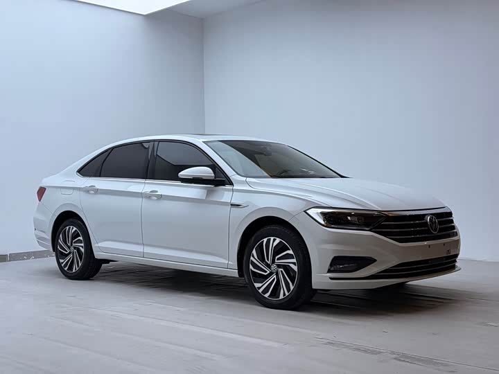 Фото 3 - Volkswagen Sagitar L