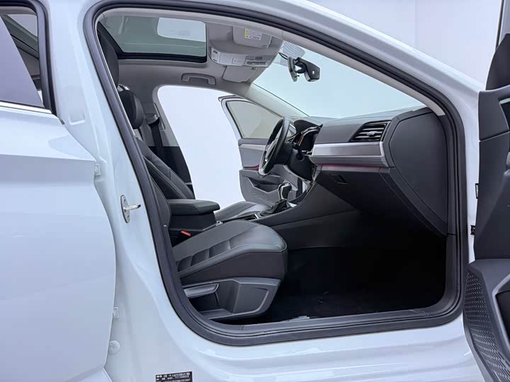 Фото 7 - Volkswagen Sagitar L