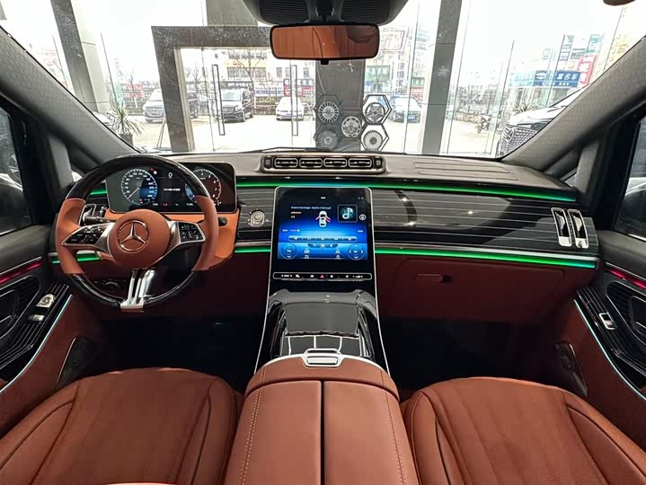 Фото 5 - Mercedes-Benz Vito