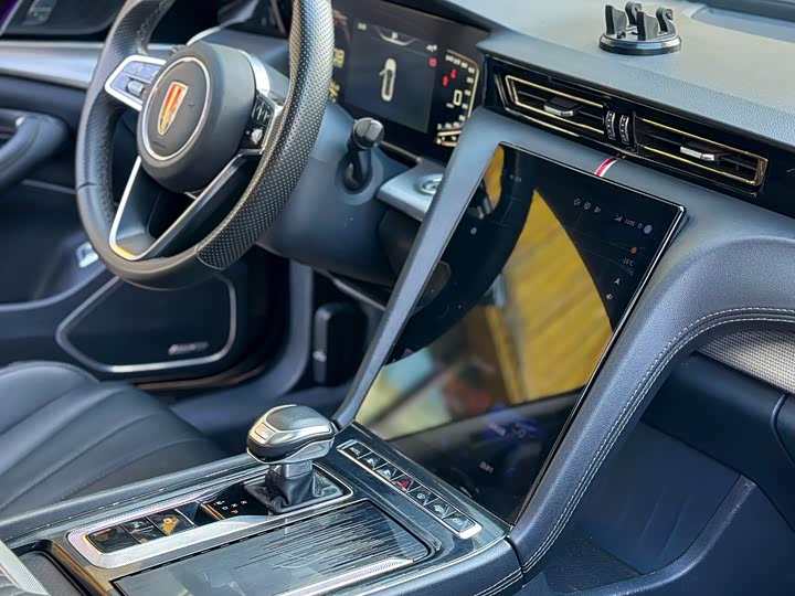 Фото 5 - Hongqi H5