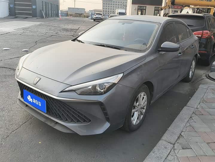 Фото 1 - Roewe i5