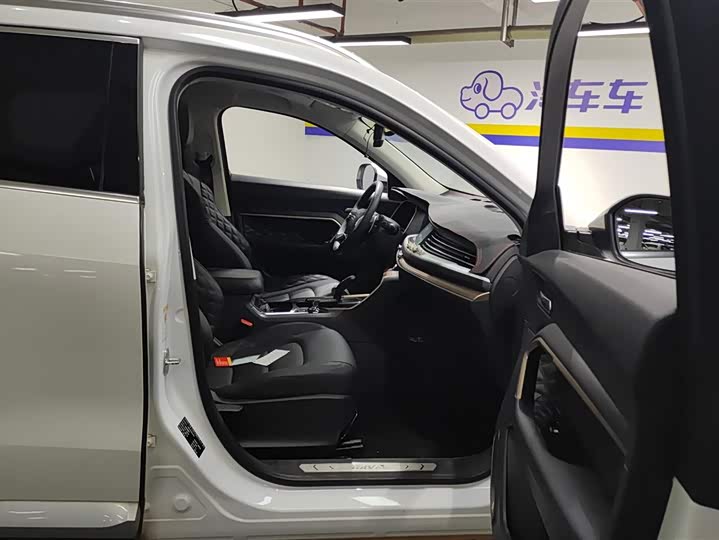 Фото 8 - Haval H6