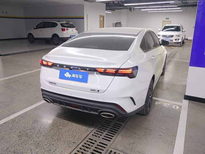 Фото 3 - Geely Binrui