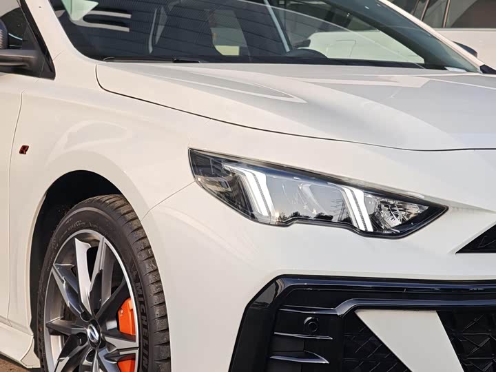 Фото 3 - GAC Trumpchi Empow R