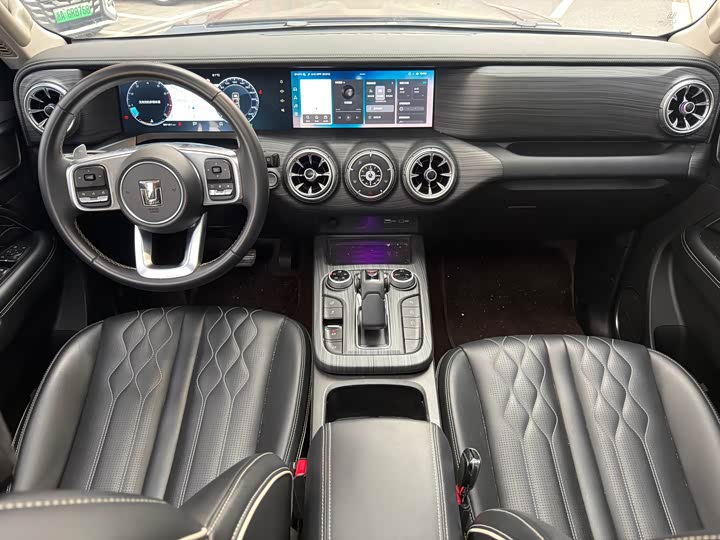 Фото 7 - Tank 300