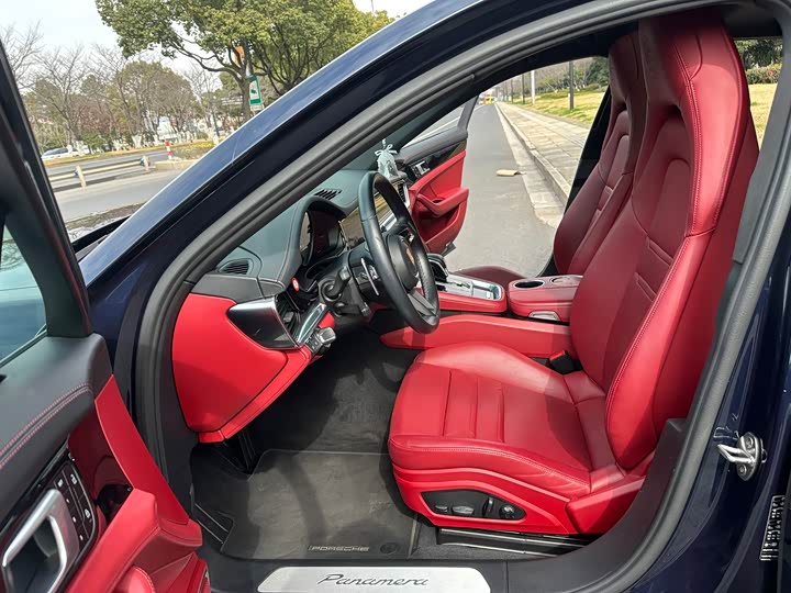 Фото 6 - Porsche Panamera