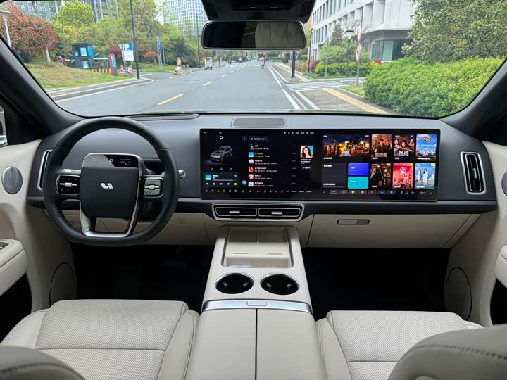 Фото 6 - LiXiang L9