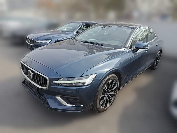 Фото 1 - Volvo S60