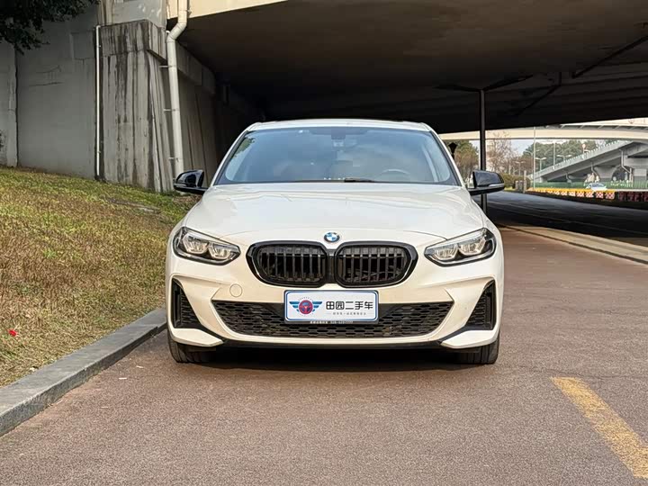 Фото 2 - BMW 1 Series