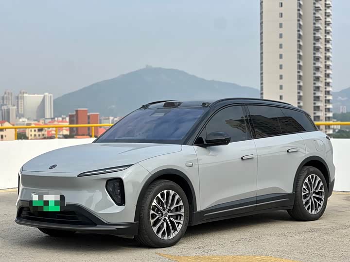 Фото 1 - Nio ES6