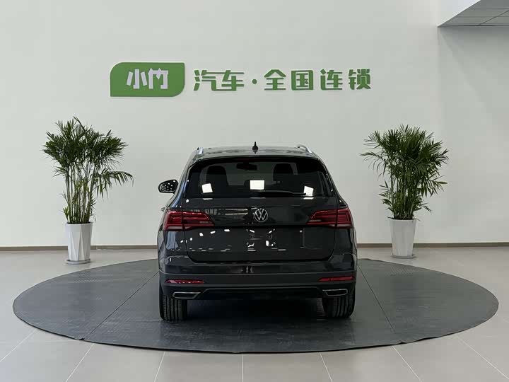 Фото 5 - Volkswagen Tharu