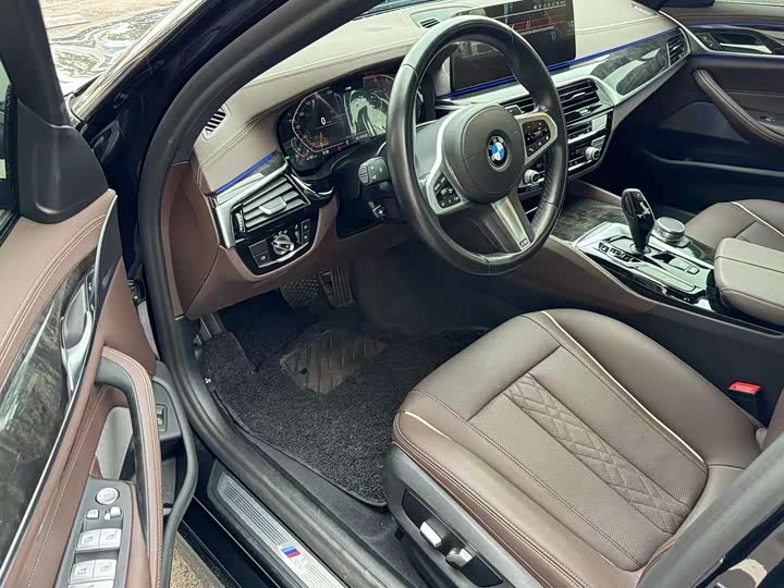 Фото 4 - BMW 5 Series