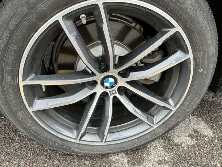 Фото 8 - BMW 5 Series
