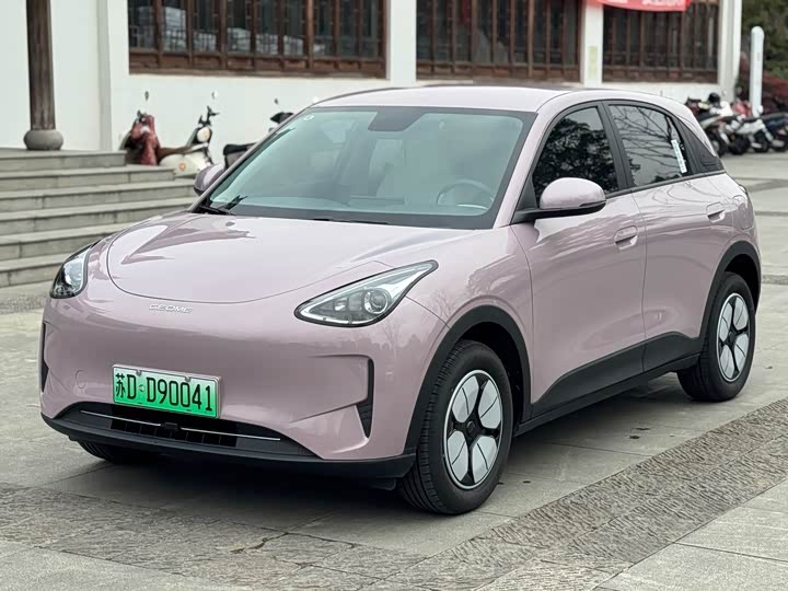 Фото 1 - Geely Galaxy Geome