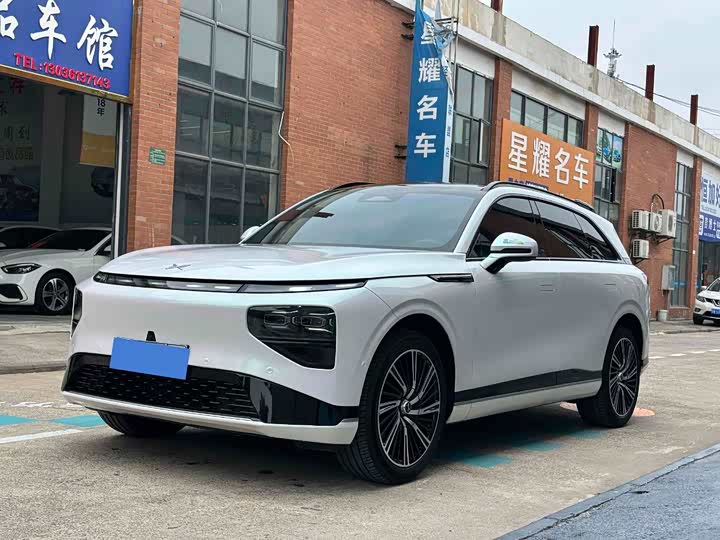 Фото 1 - XPeng G9