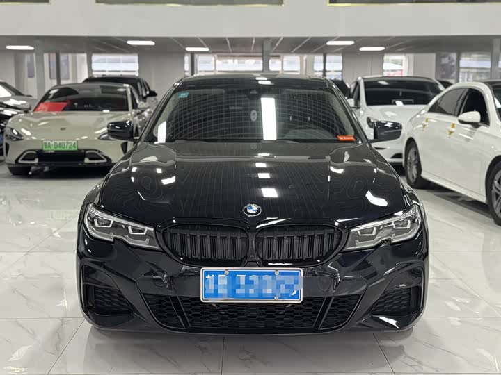 Фото 2 - BMW 3 Series