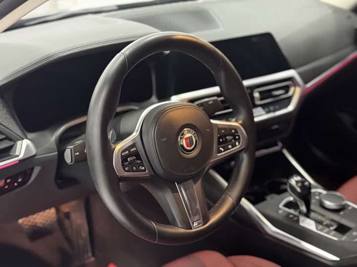 Фото 6 - BMW 3 Series