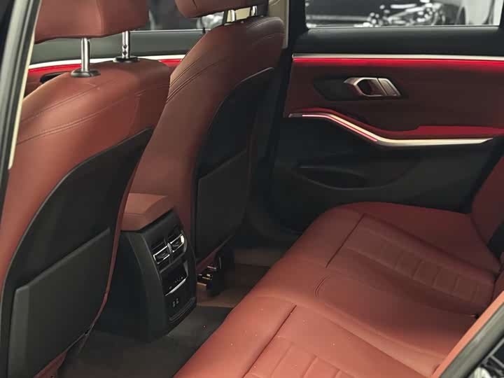 Фото 8 - BMW 3 Series