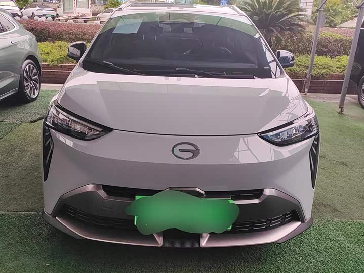 Фото 2 - GAC Aion Y