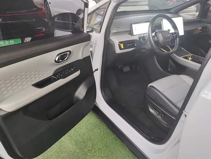 Фото 9 - GAC Aion Y