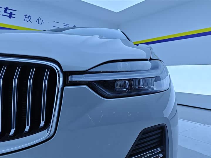 Фото 5 - Volvo XC60