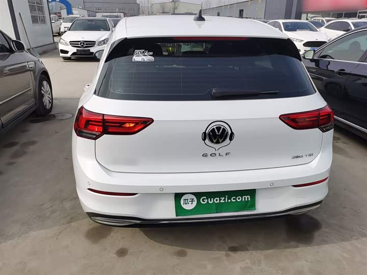 Фото 6 - Volkswagen Golf