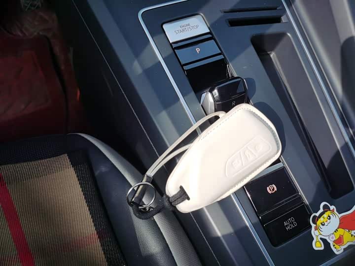 Фото 9 - Volkswagen Golf