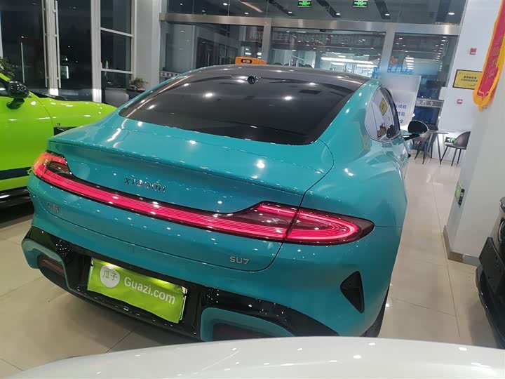 Фото 7 - Xiaomi SU7